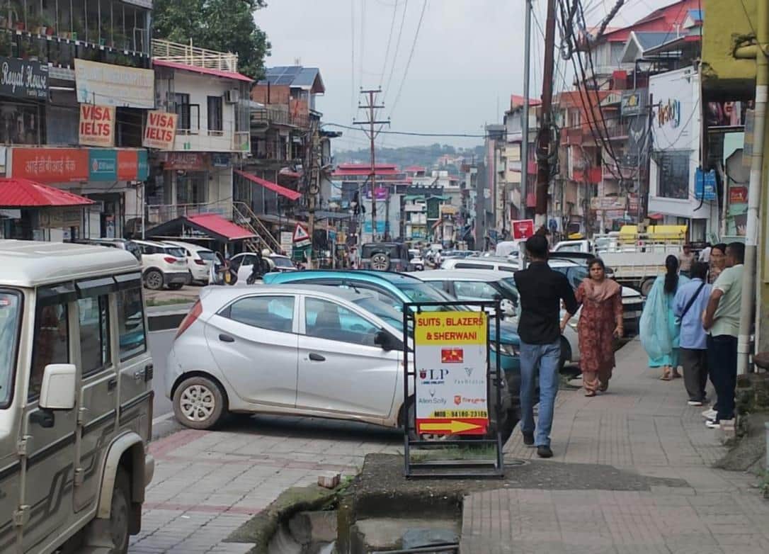 36 lakh parking contract cancelled amidst dispute in Sundernagar