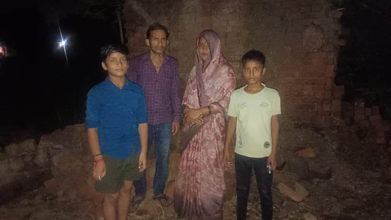 Kutcha house collapses in Banthra area