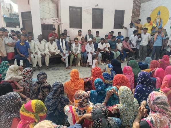 बढ़ती महंगाई को देखते हुए मजदूरों की दिहाड़ी तयमजदूर को 1000 और मिस्त्री को 1500 रुपये दिहाड़
