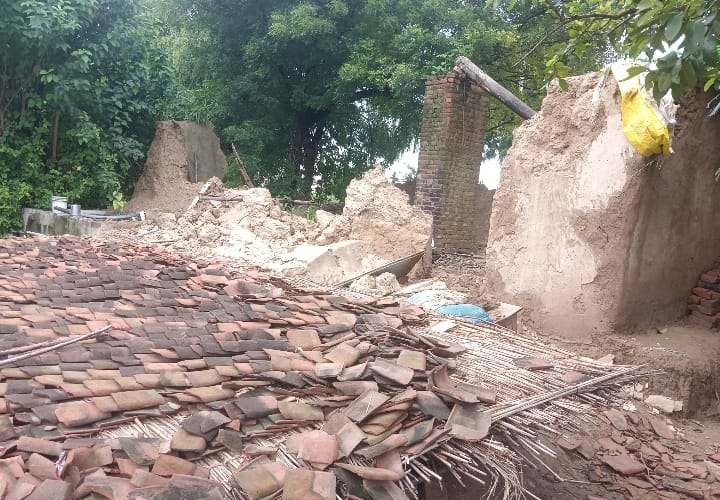 Wall collapses in rain; elderly woman crushed to death