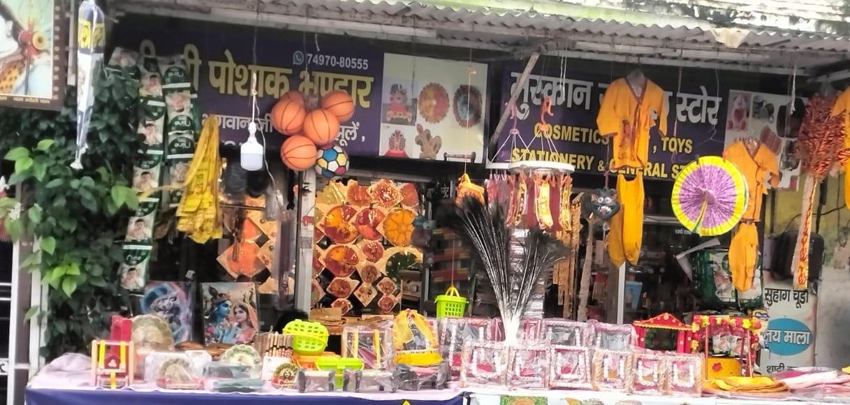 Brass idols of Kanha have become the top choice for devotees, though silicone statues are also finding favor.