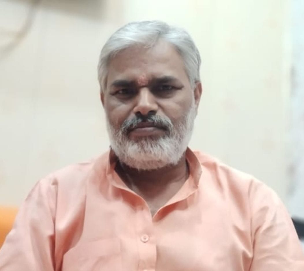 फोटो 23: आचार्य सनत्कुमार मिश्रा। संवाद