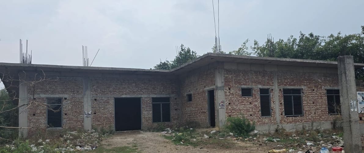 Construction of permanent night shelter stalled due to failure to find a contractor.