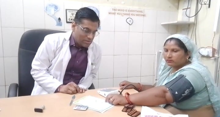 The hectic pace of life is taking a toll on health; the number of hypertension patients has doubled in five years.
