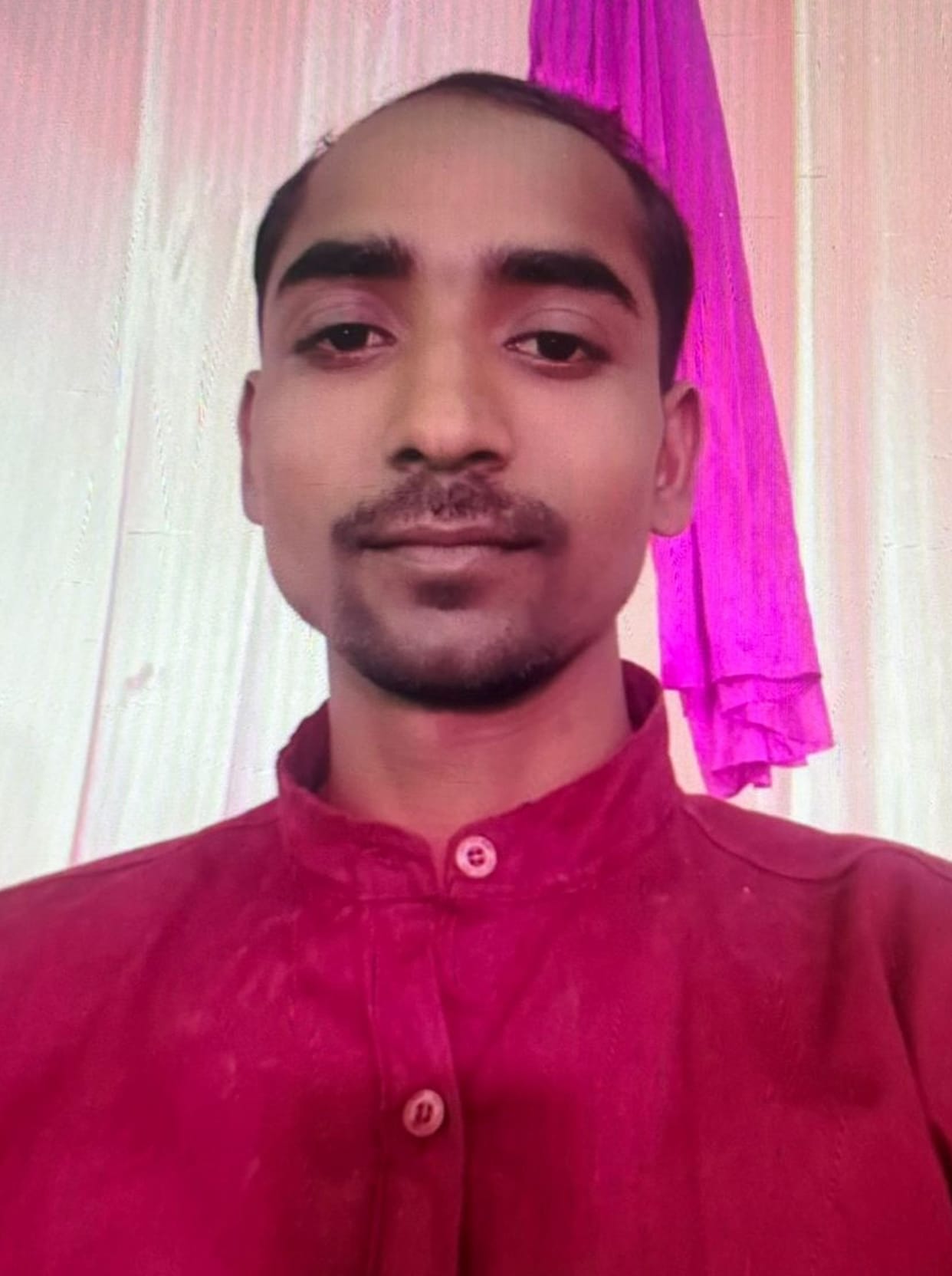 Young man kills younger brother by smashing his head with a brick