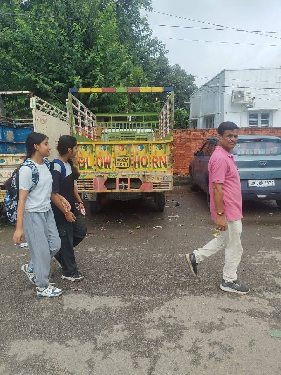 Pickup truck stolen from Barsar recovered from Kathua, Jammu.