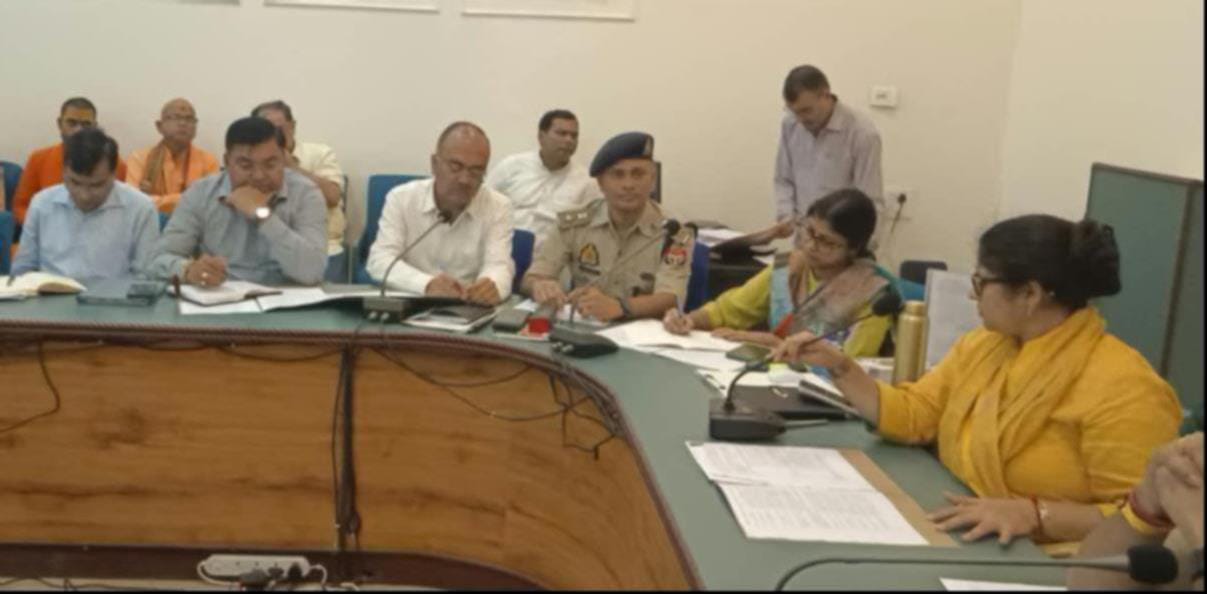 There will be strict surveillance from Saryu Ghat to the temples