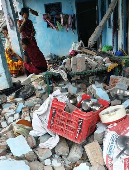 मिश्रौलिया क्षेत्र के ग्राम पंचायत टेऊवा ग्रांट के टोला मोहम्मद नगर (छोटा डीह) में रसोई गैस सिल
