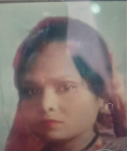 मृतका दुर्गेश का फाइल फोटो।