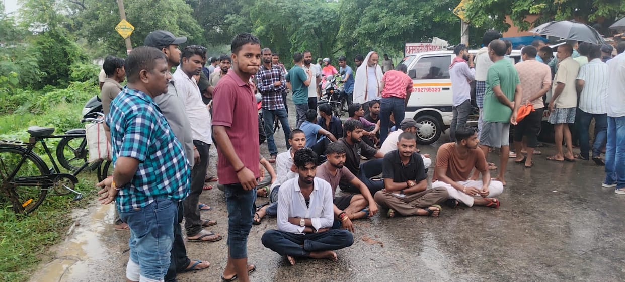 Accused of death due to negligence in treatment, hospital operator beaten up