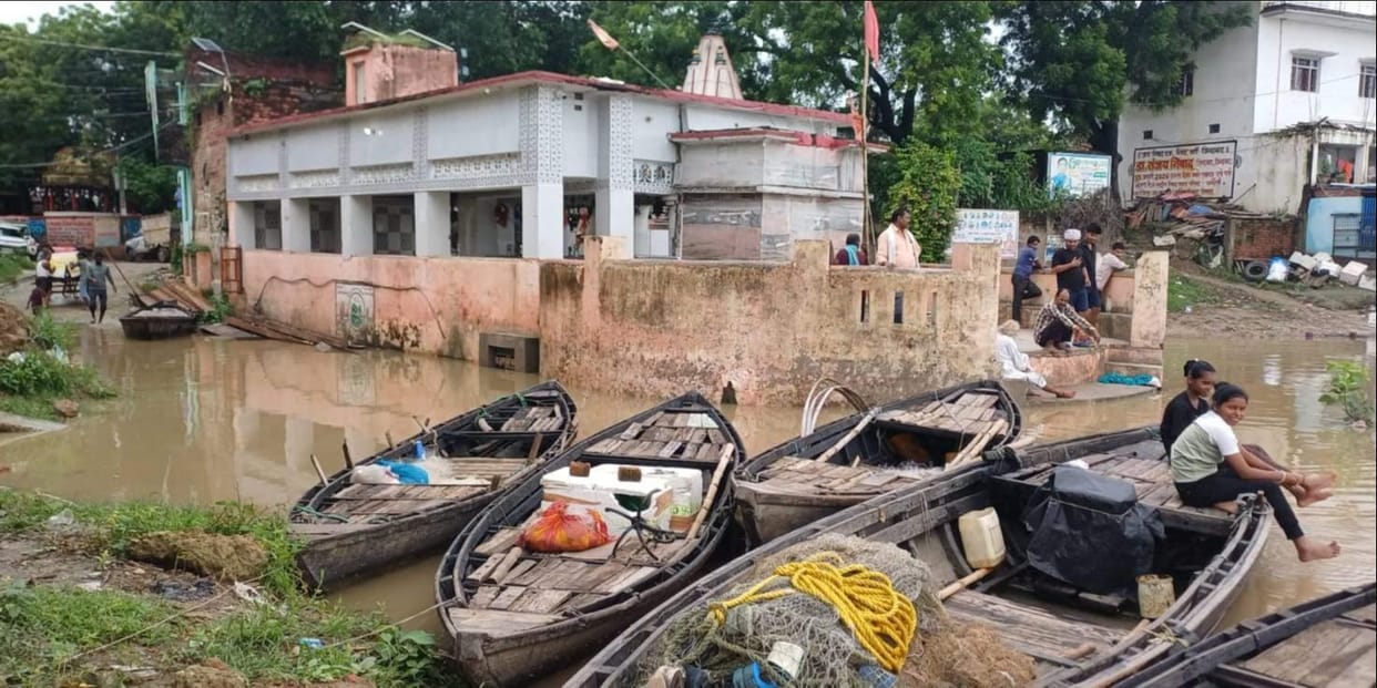 Ganga is moving towards the danger mark after crossing the warning point.