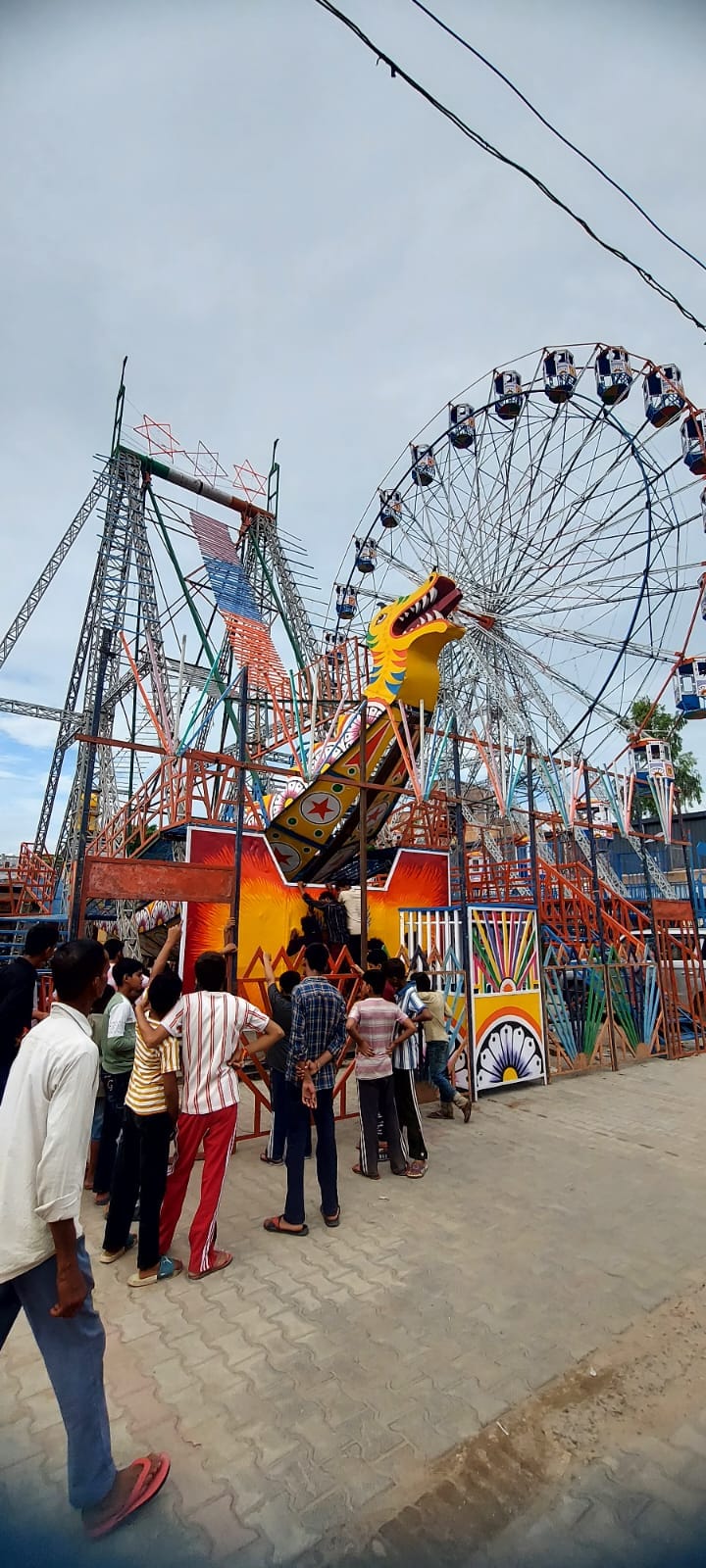 Parsi theatre, Ragini performances, and wrestling bouts featuring Iranian wrestlers will be the attractions.