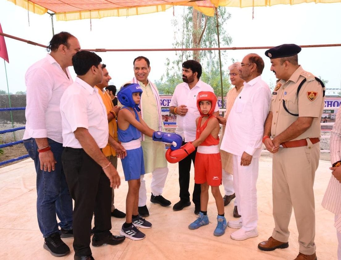 Boxers from five states displayed their agility and strength; results will be announced on Saturday.