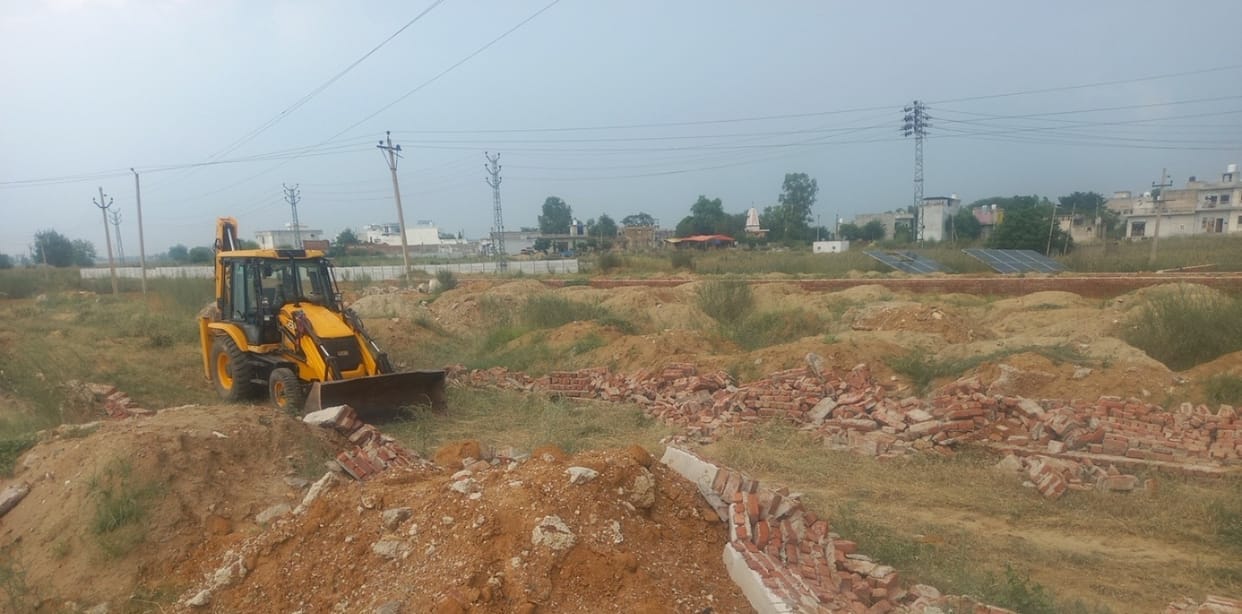 Demolished constructions in illegal colonies.