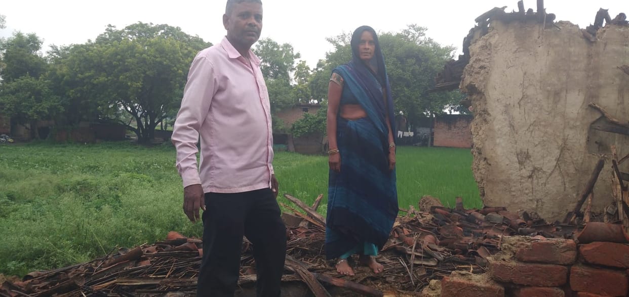 Kutcha houses collapsed at three locations due to rain; two children and a woman were injured when a tin shed collapsed in Chauri.