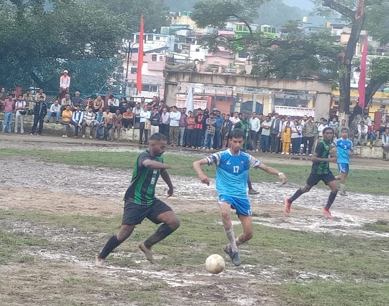 Goa registered a magnificent victory by defeating Bareilly 4-1.