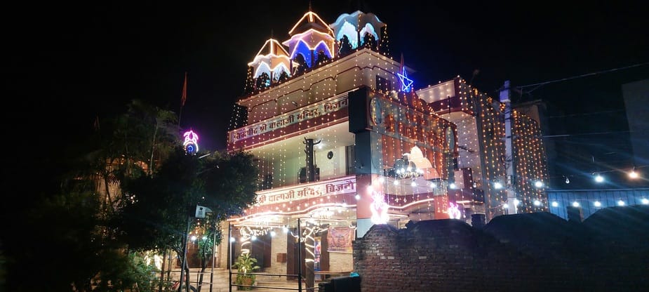 Temples decorated for Krishna Janmashtami, markets buzzing
