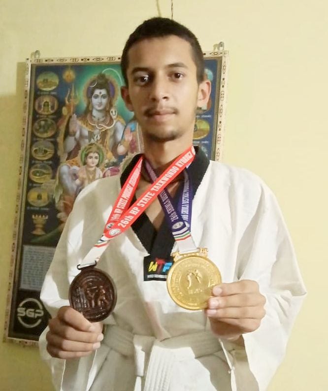 Reshabh won a gold medal at the district level and a bronze medal at the state level in Taekwondo