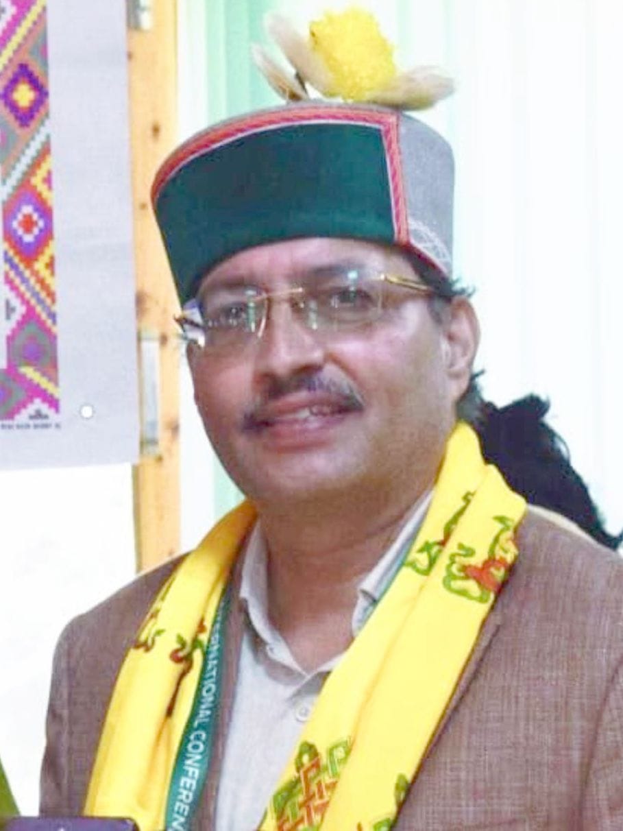 Pankaj Basotia, Principal of PG College Rampur, to receive the State Teacher Award