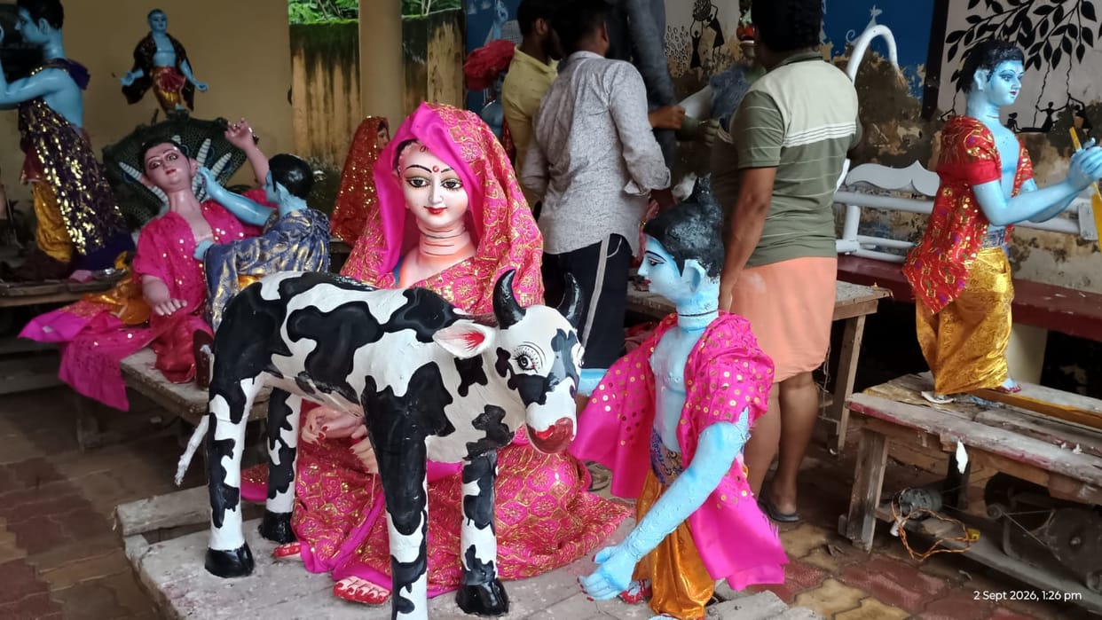 For the past 45 years, automated idols have been enacting 17 divine acts of Lord Krishna on Janmashtami.