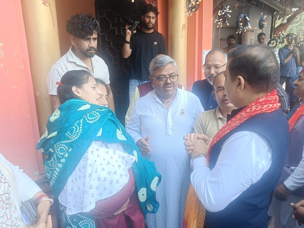 The MP assured Dishika of all possible assistance.