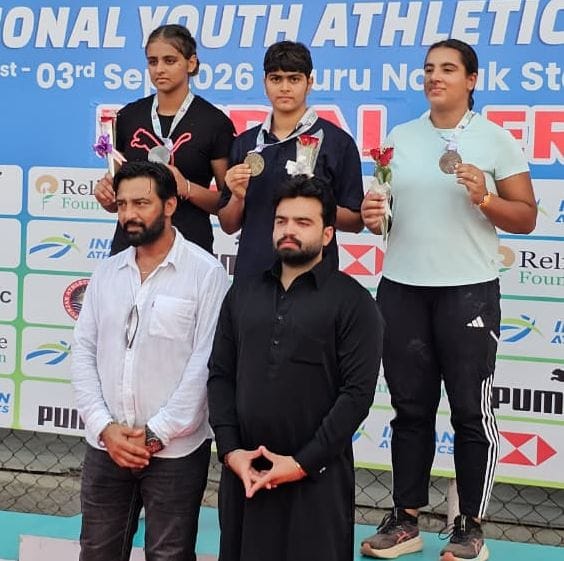 Anjali won gold at the National Youth Athletics Championship, while Gunjan got silver. Anjali threw the shot put 16.02 meters, and in high jump, Gunjan cleared a height of 165 centimeters.