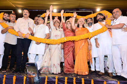 बराड़ा में आयोजित कार्यक्रम में मौजूद भाजपा प्रदेश अध्यक्ष सहित गणमान्य। प्रवक्ता