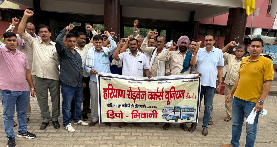 Government should add 10,000 government buses to the roadways fleet: Union