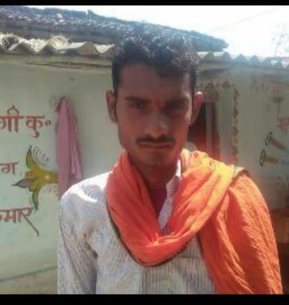 मिर्जापुर के अहरौरा में हुए हादसे से संबंधित दुर्योधन विश्वकर्मा (फाइल फोटो)