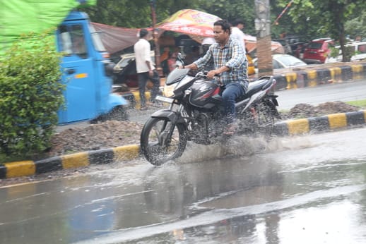 Five districts of Bundelkhand received heavy rainfall Lalitpur saw the highest downpour
