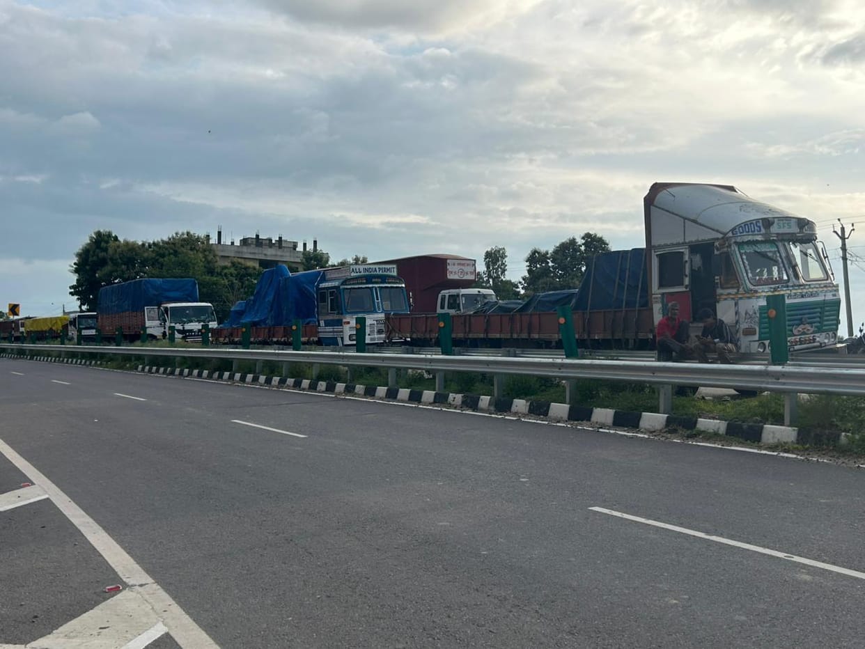 Ban on entry of large vehicles into Kathmandu; hundreds of trucks stranded at the border.