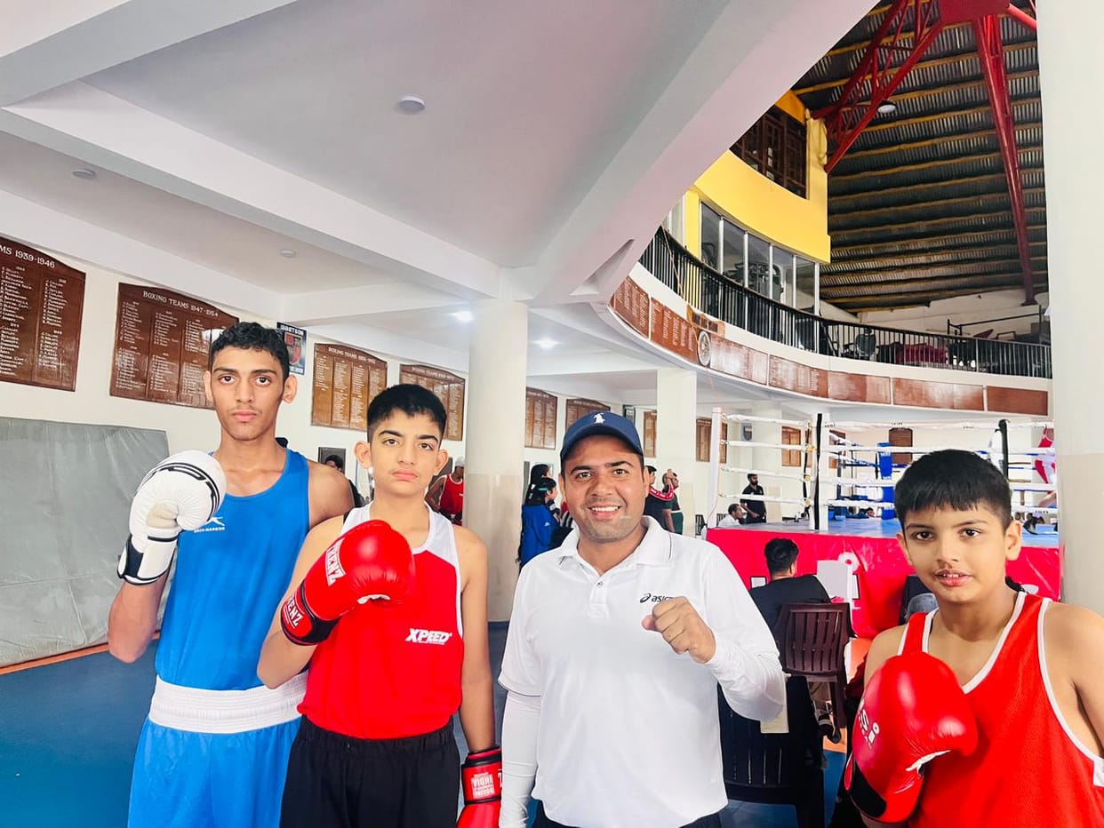 District players' stellar performance in regional boxing