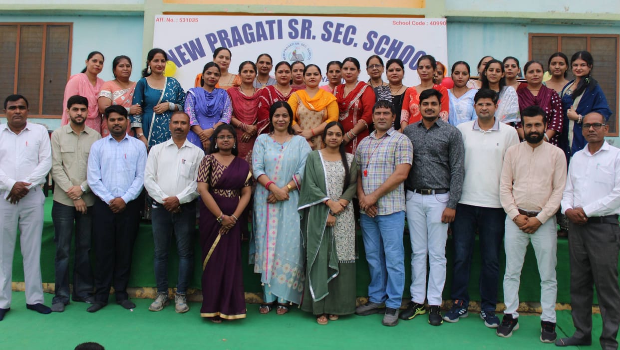 Students played the role of teachers on Teachers' Day.