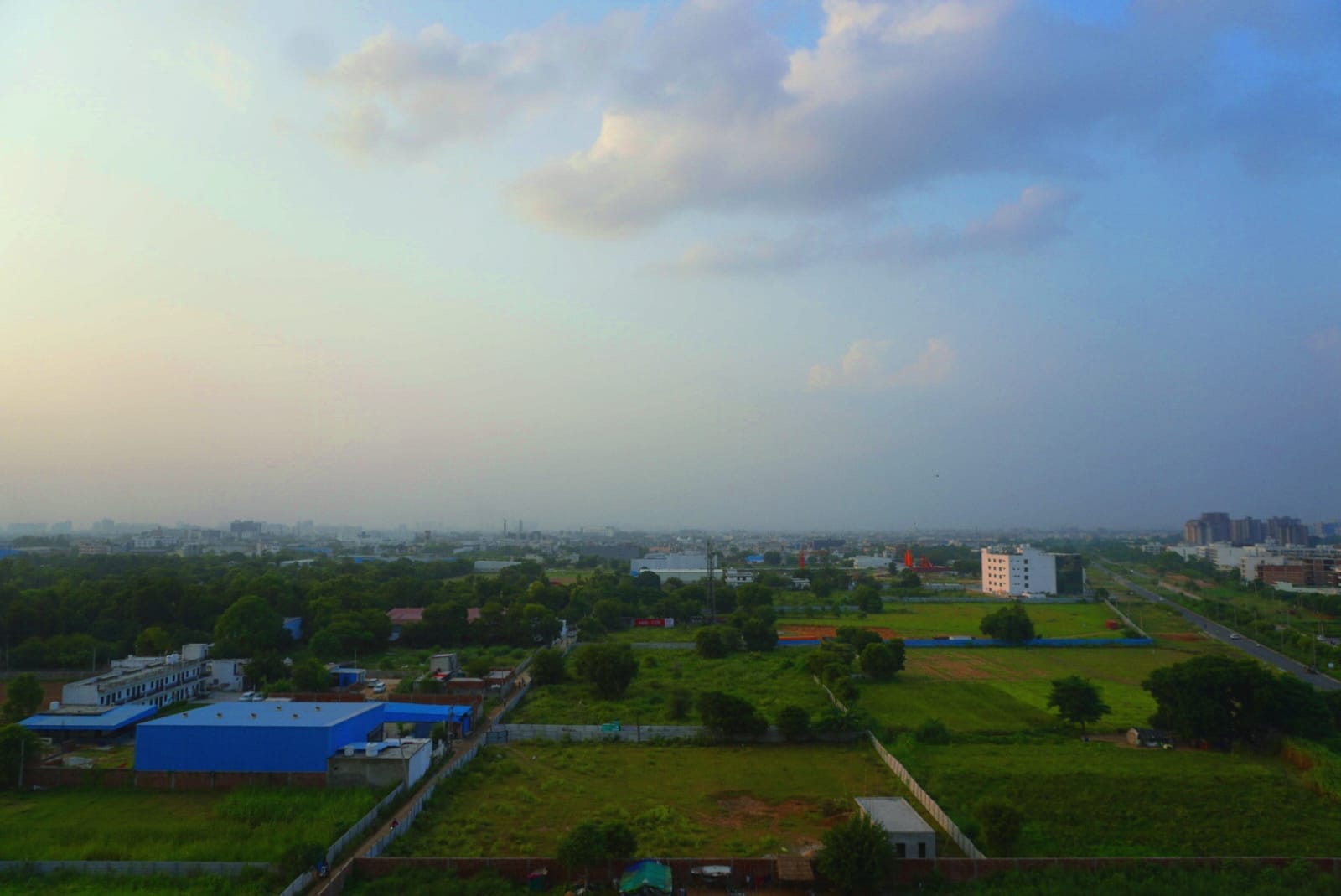 आज का मौसम शाम को खिली धूप । श्रवण