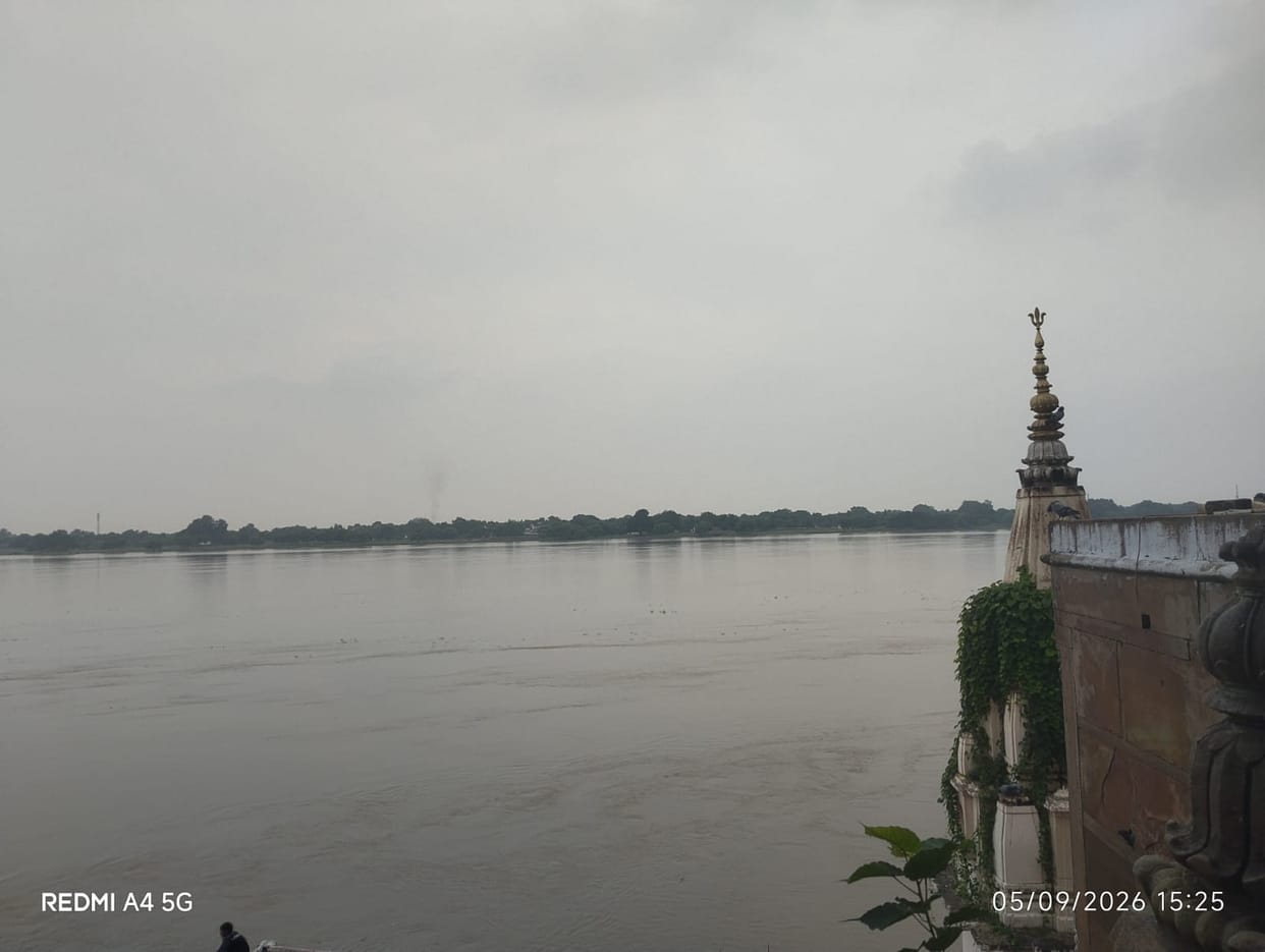 Ganga's receding trend continues; water level reached 75.210 meters in the evening.