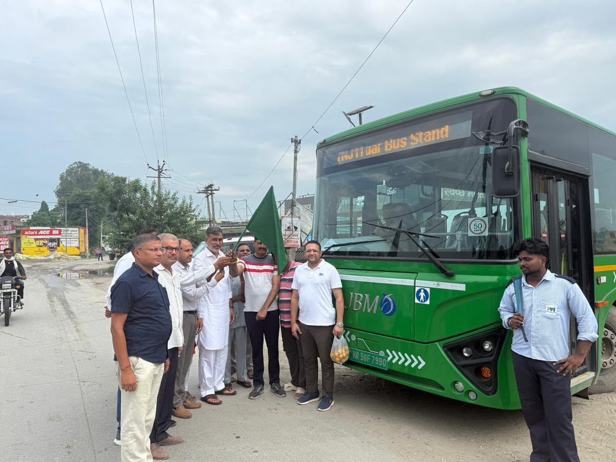 E-bus service launched from Gumthala to Yamunanagar