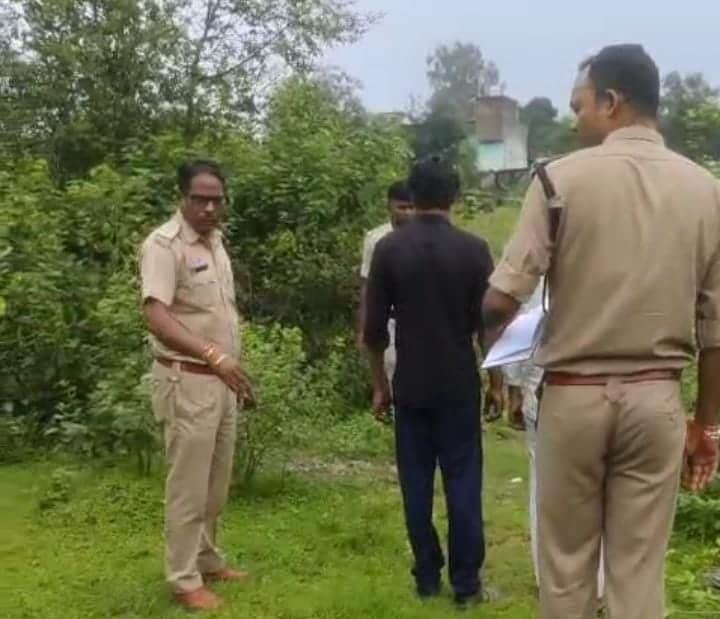 thieves broke five poles to cut power, felled tower to steal wire, police arrested two accused