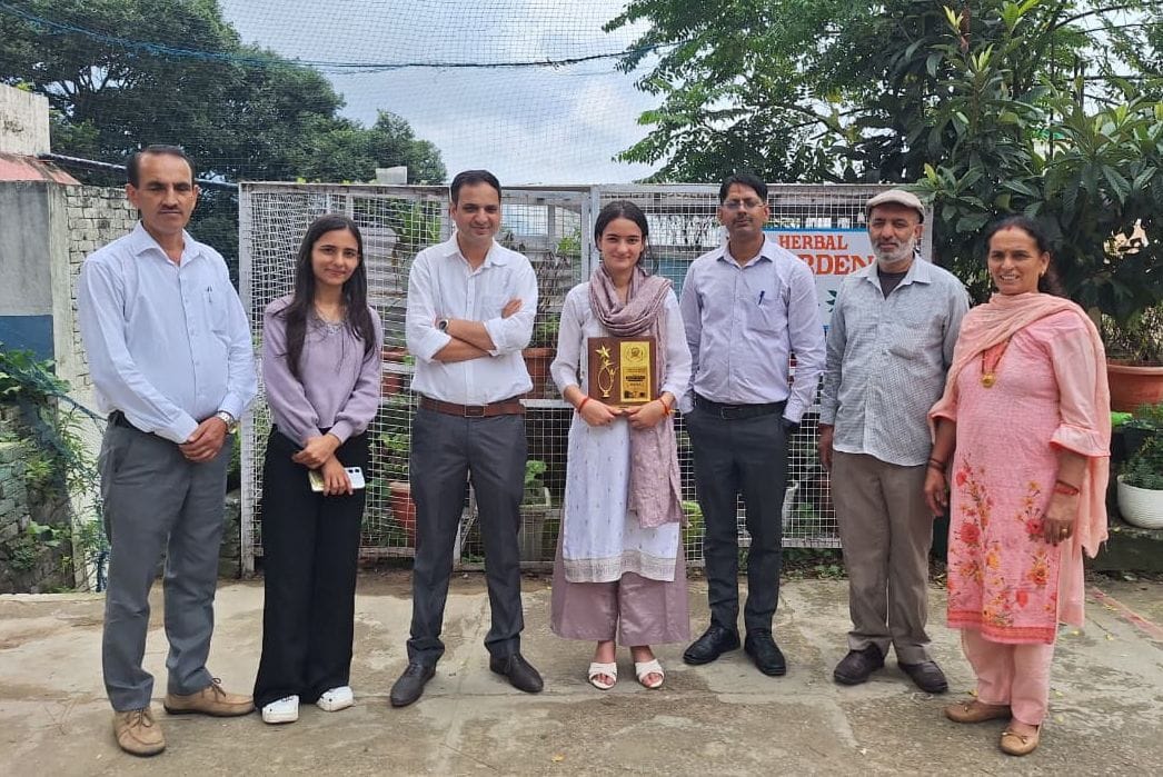Shagun Thakur selected for MBBS in her very first attempt.