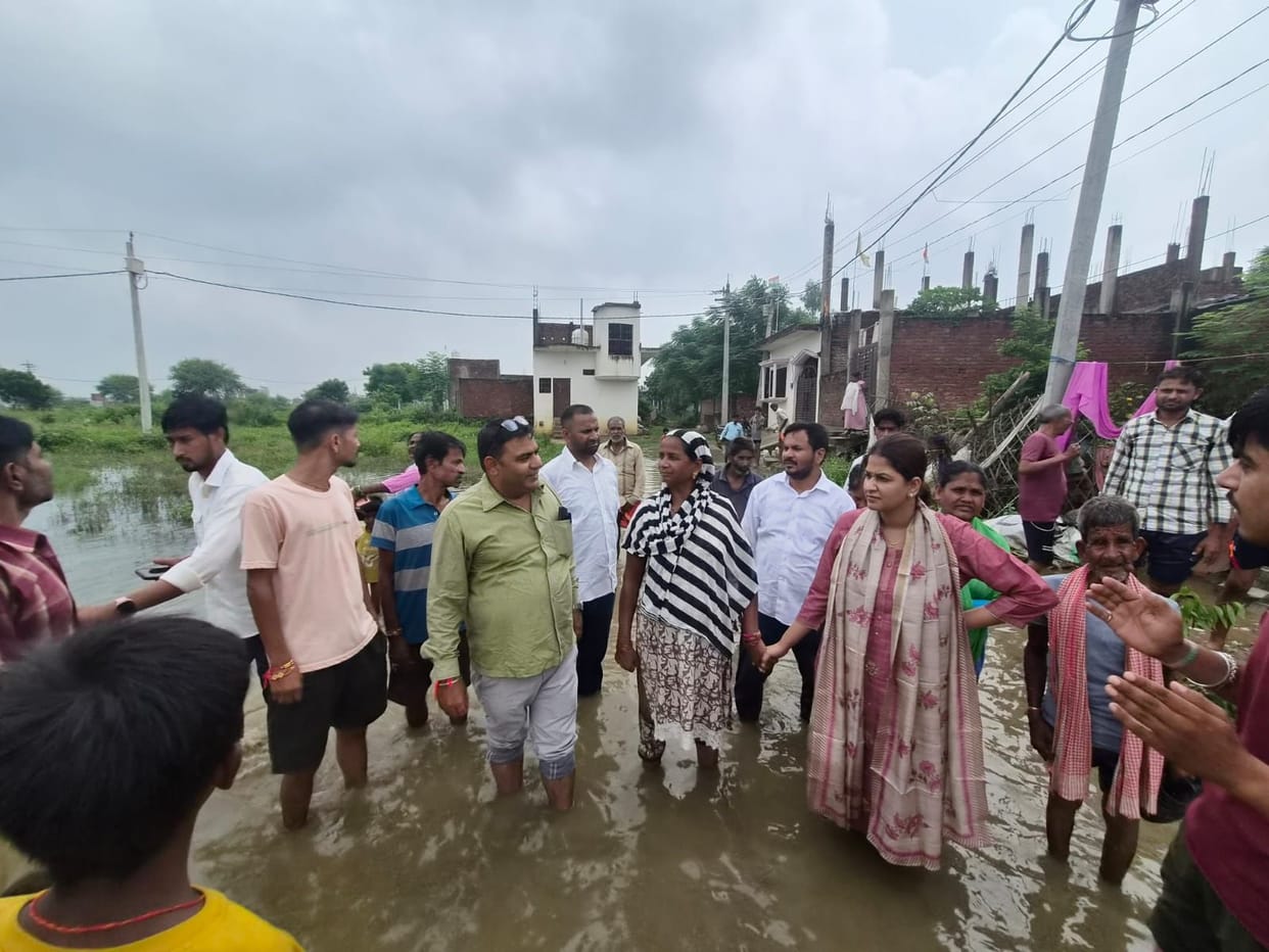 Flood-like conditions in Faizullaganj; residents stranded in waterlogging for 10 days.
