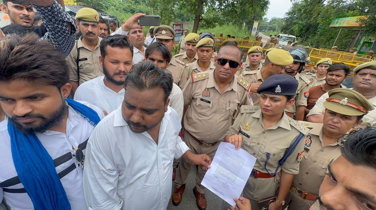 kasganj news bheem army protest