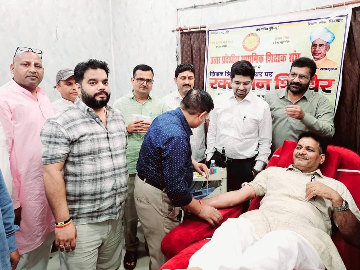 65 Teachers Honored, Blood Donation at Blood Bank