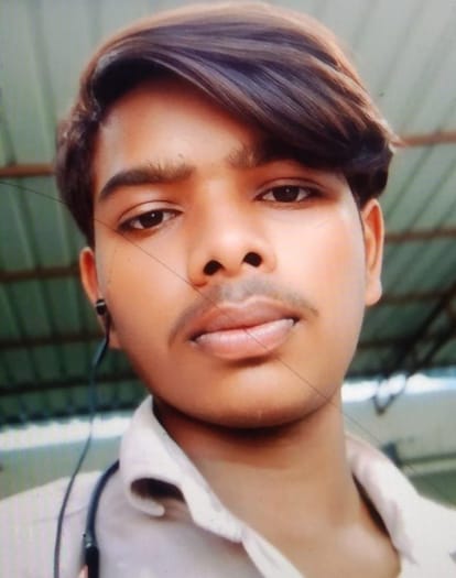 मोनू कश्यप का फाइल फोटो। स्रोत: परिजन