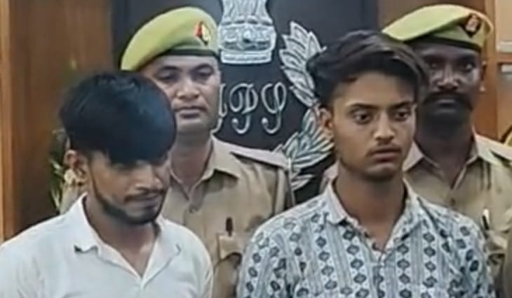 Four chains snatched in two days after arriving from Delhi, two arrested