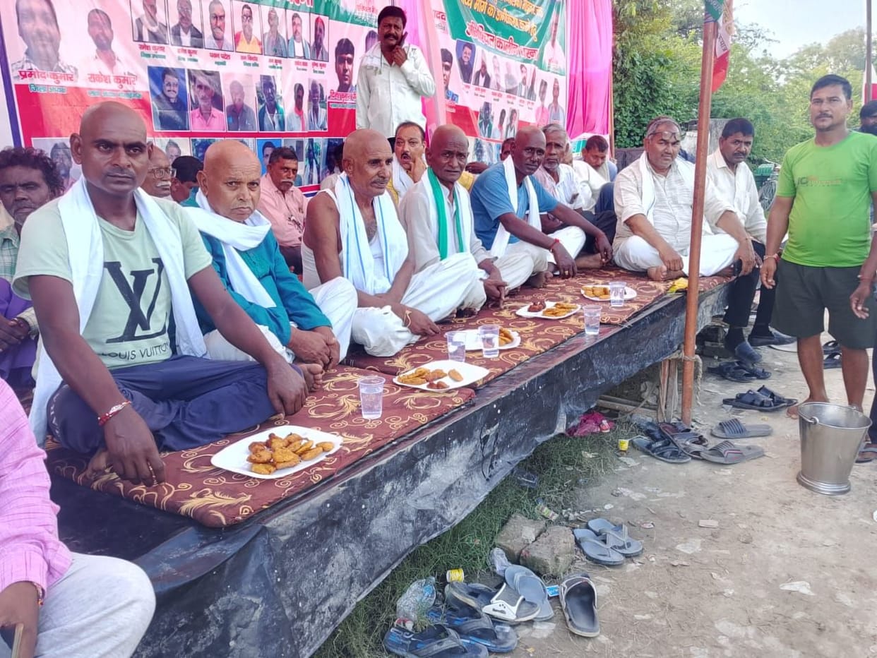 Angry farmers shaved their heads after public works department failed to deliver a promise.
