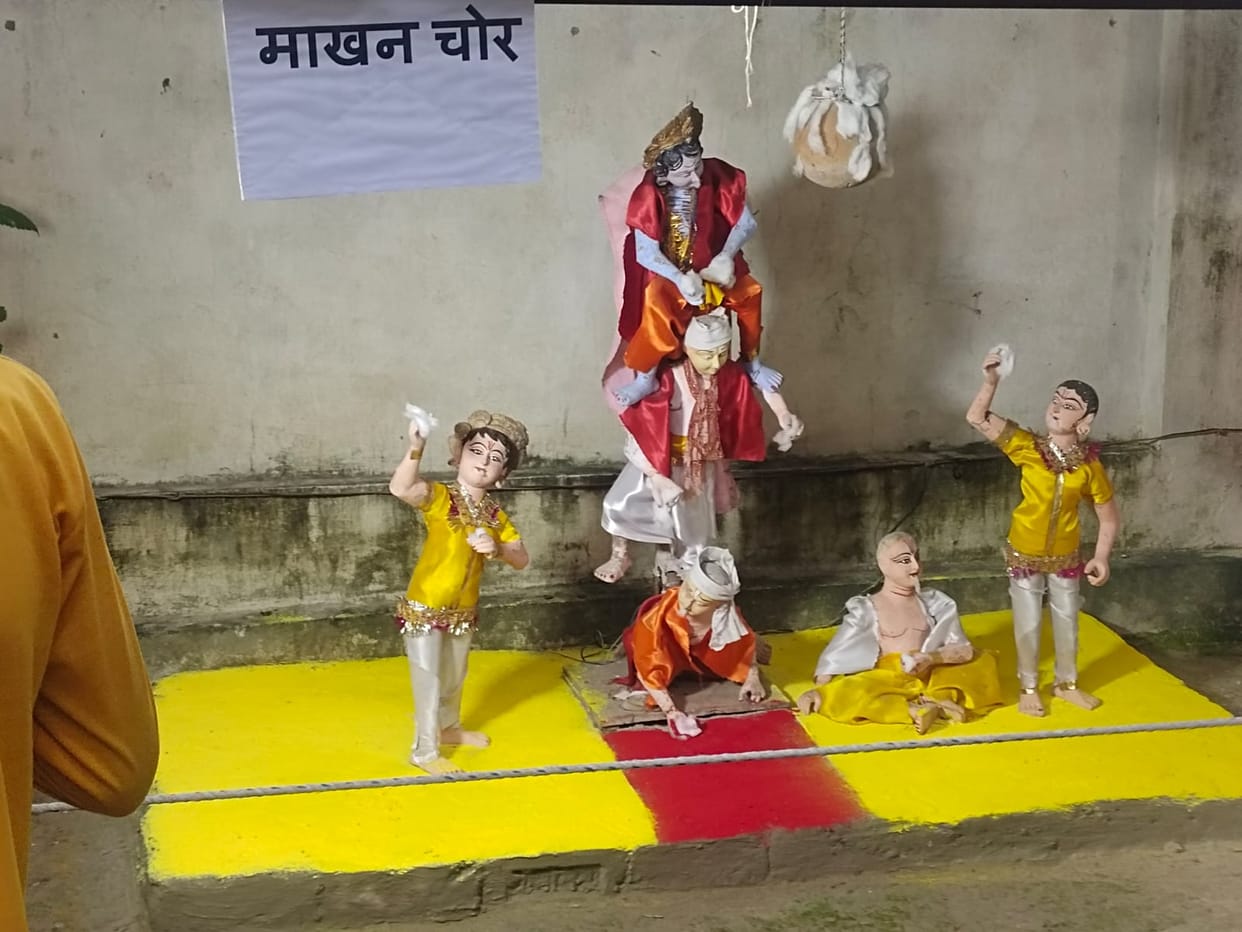 The jubilation of Shri Krishna Janmashtami chants of Jai Kanhaiya Lal Ki echoed at midnight.