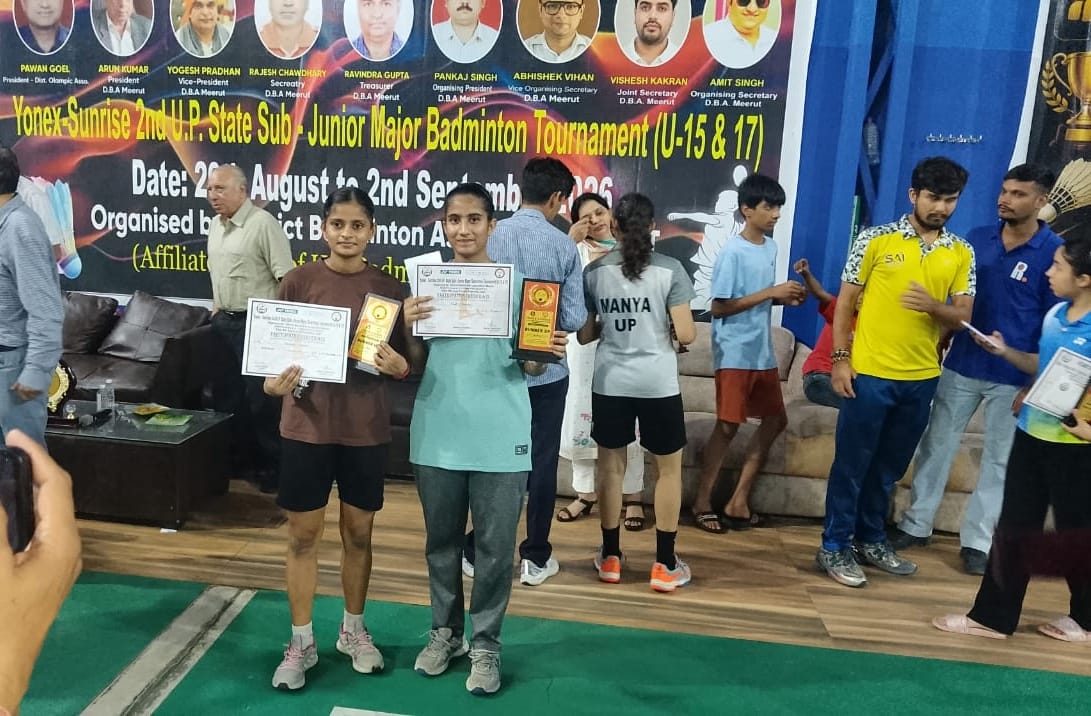 Saumya Singh won the runner-up title at the state badminton tournament.