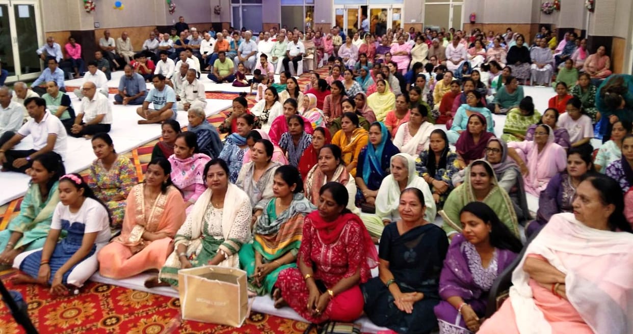 God's special grace is on the person with an ego-free heart: Govind Shastri