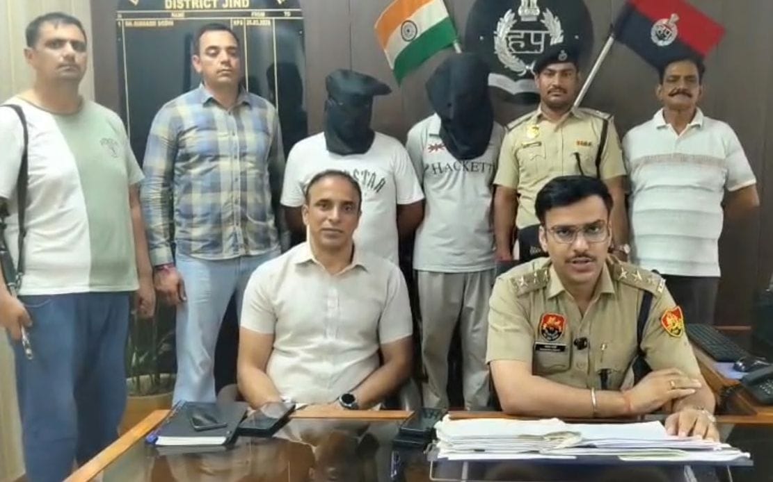 Two accused arrested for demanding extortion of Rs 5 lakh