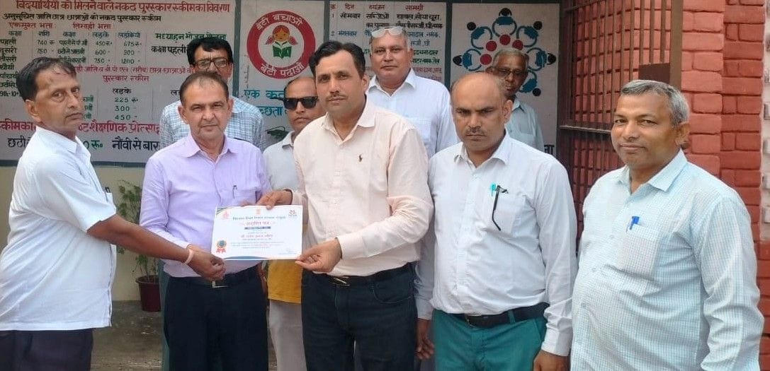 Rajesh Vashisht honored for taking Nipun activities to every school