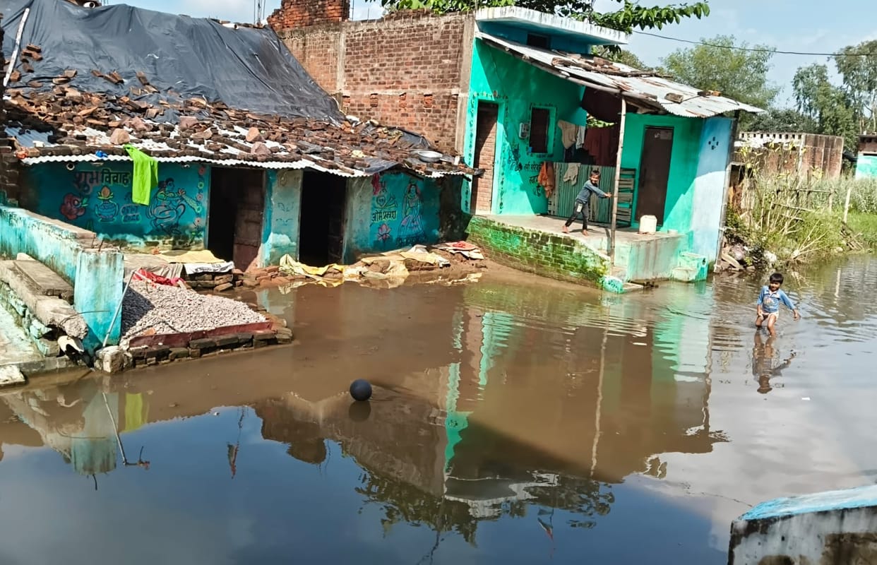 Half a dozen neighborhoods submerged in Atarra
